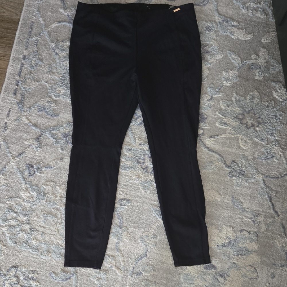 Tahari Black Skinny Ponte Pants